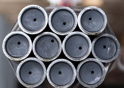 Cold drawn seamless or welded tubes rolled or honed